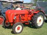 Red Porsche. Gre: 60,2 kB