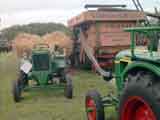 Deutz und Dreschmaschine. Gre: 724kB