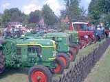 Eine kleine Trecker-Parade.. Gre: 76,7 kB