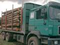 Ein leicht gealterter LKW. Gre: 55,9 kB