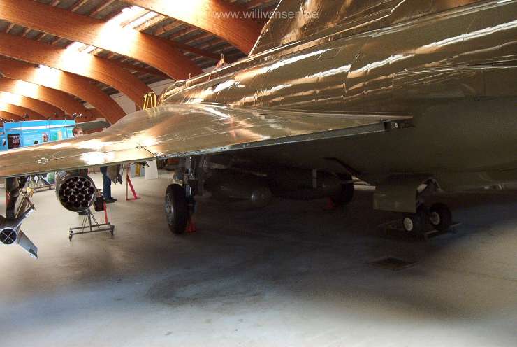 Saab_Draken_2